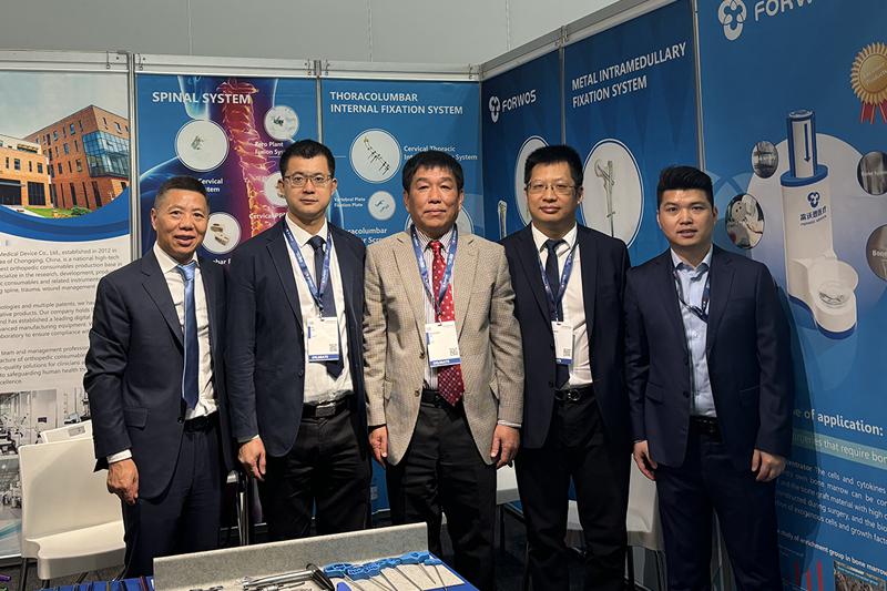 重慶富沃思醫(yī)療亮相2024歐洲脊柱年會，展現(xiàn)骨科創(chuàng)新力量